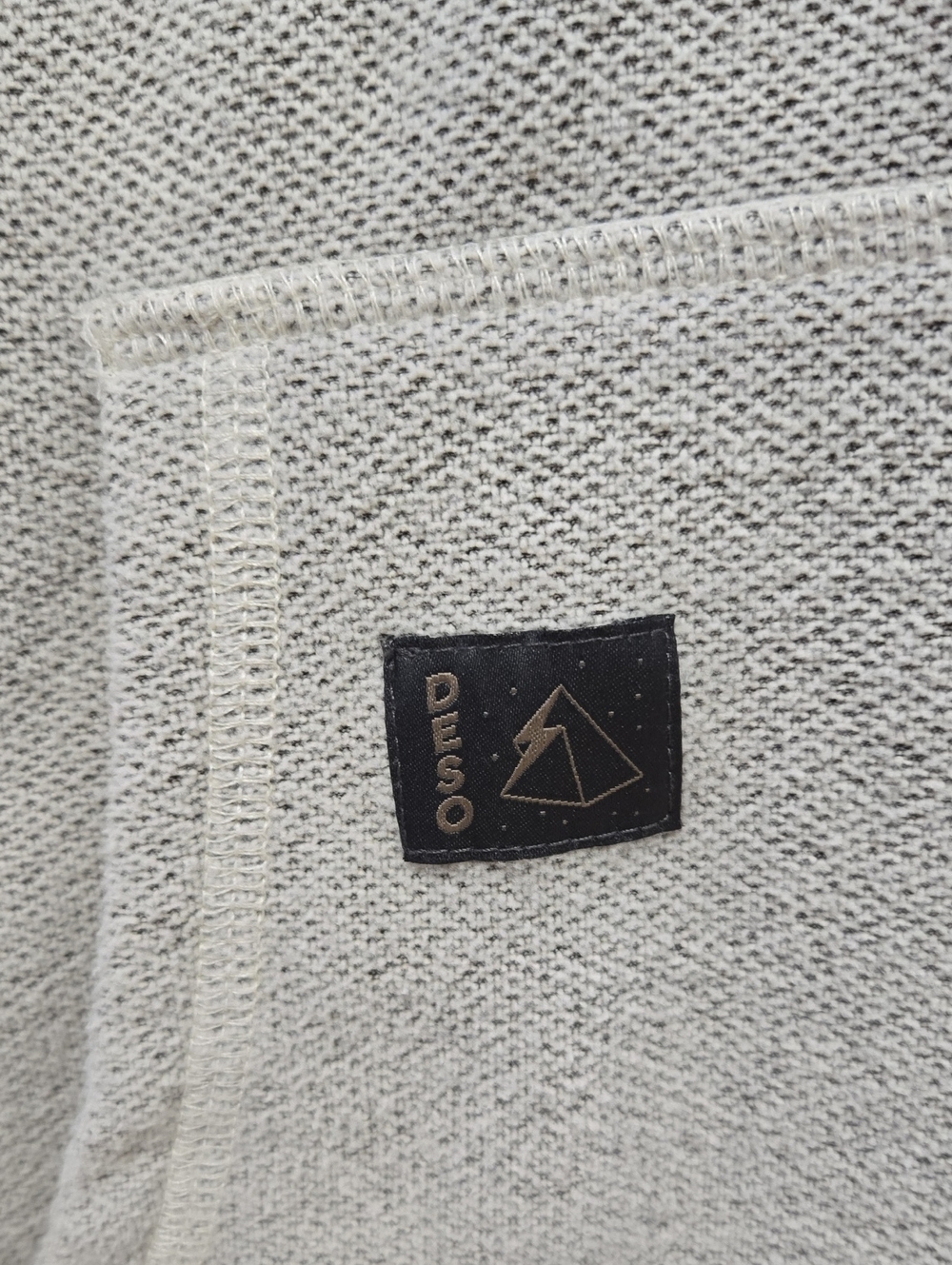 Deso Tallac Pullover Size M Funnel Cowl Neck Gorpcore Outdoor - Picture 6 of 15